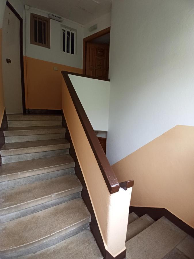 O Descanso Da Abella Apartman Orense Kültér fotó